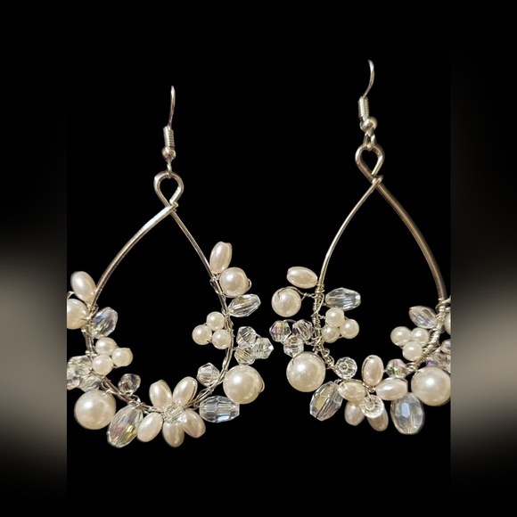 Jewelry - Picture 2 of 2